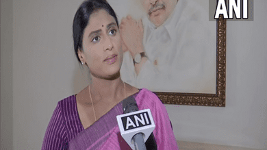 Sharmila booked for remarks against KCR in TSPSC paper leak case