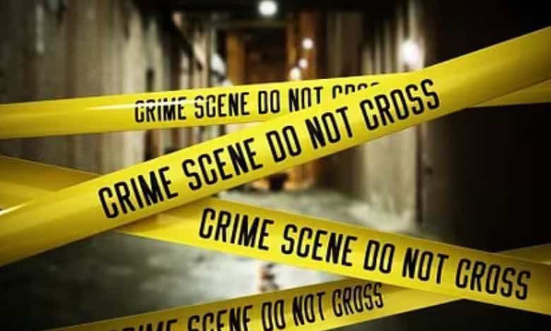 A civil dispute regarding the sale of a house spirals into a full blown fight between two families, resulting in the death of two persons in Jagtial district on Thursday night.