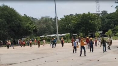 Bihari migrant workers clash with police in Telangana's Suryapet district