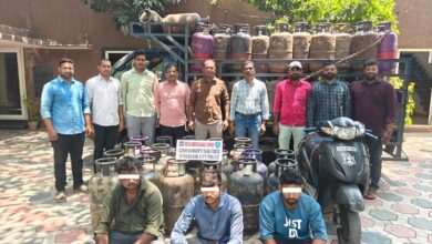 Accused held for illegal sale of gas cylinders
