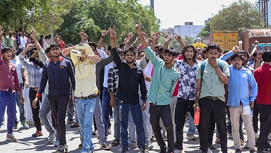 Noida workers protest