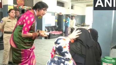 Madhavi Latha verifies identities of Hyderabad women in 'burqa'