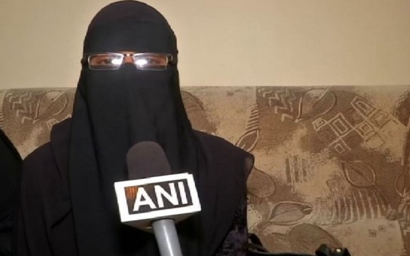 Girl In Hyderabad Urges Swaraj To Rescue Mother From Saudi Arabia