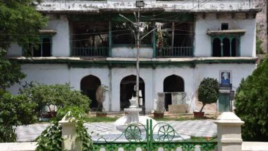 Hyderabad: 'Restore lawn at Badshahi Ashurkhana for Milad celebrations'