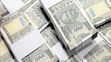 Rupee closes flat 73.68 against dollar as price rise concerns cap gains
