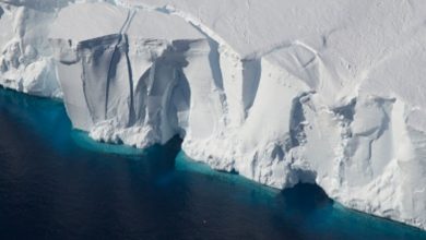 Antarctic glacier may cross tipping point, raise sea level