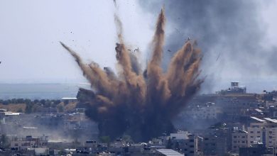 US-British coalition conducts 3 airstrikes on Yemen's port city