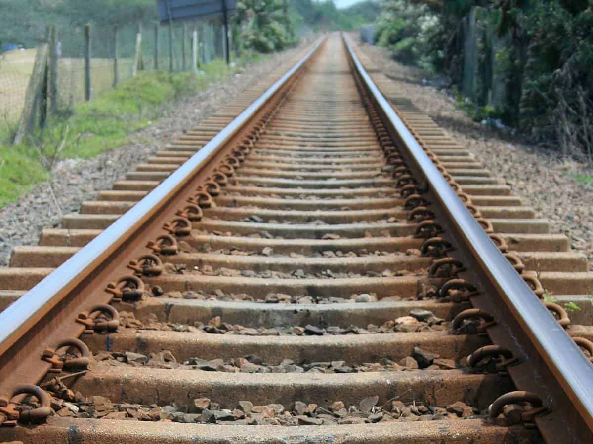 Hyderabad: Father-daughter found dead on railway track in Moula Ali