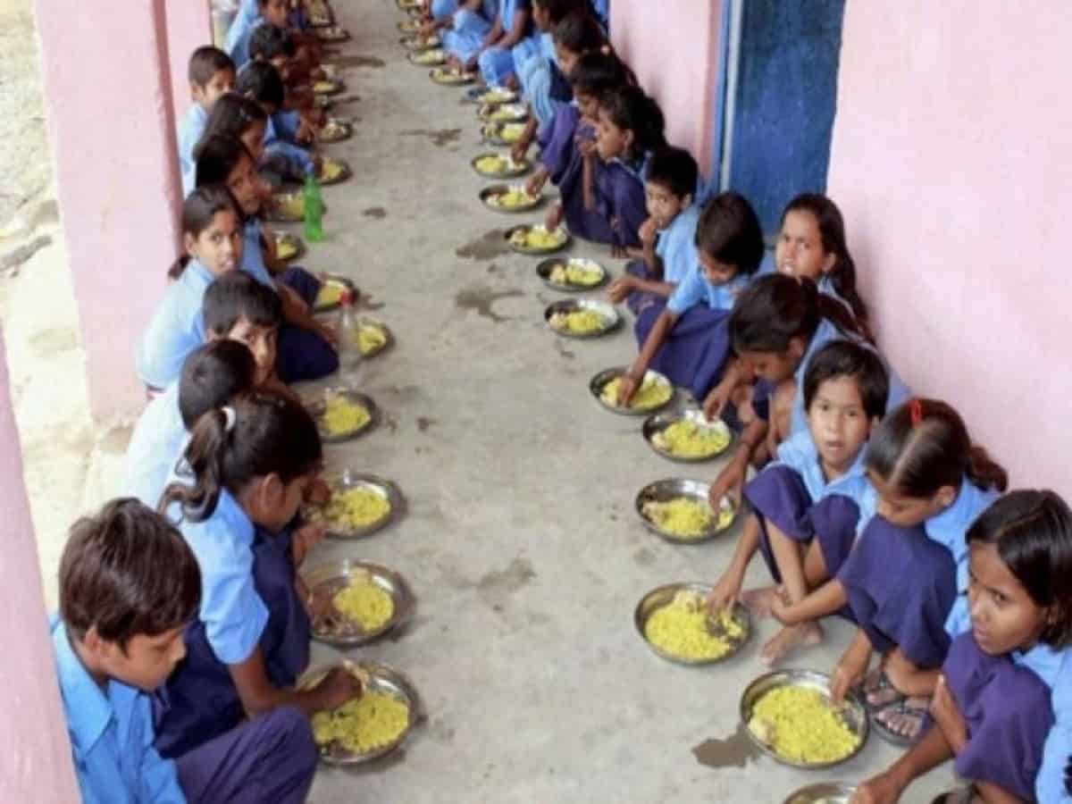 Telangana: 236 students suffer from food poisoning in 26 days
