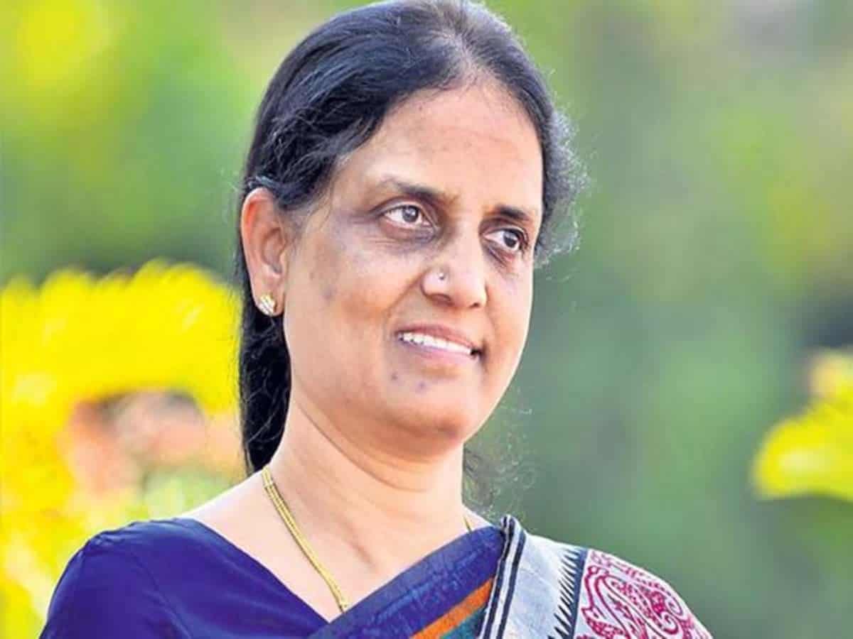 Telangana Edu min angry over delay in textbooks supply to colleges