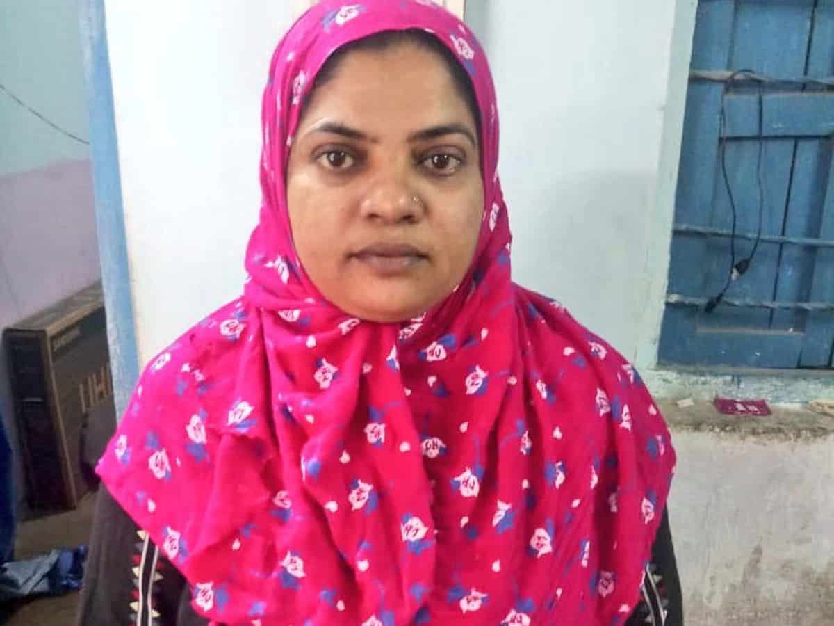 Hyderabadi woman stranded in Oman, daughter seeks govt help