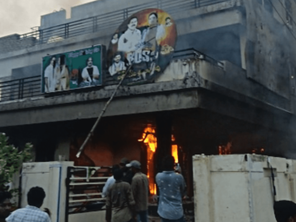 houses of a minister and MLA were set afire