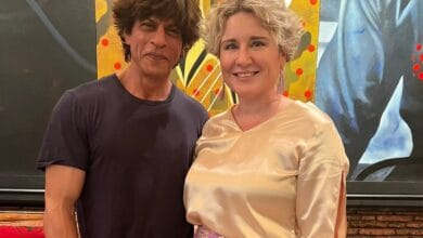 Canadian consul general impressed with Shah Rukh Khan's charm