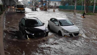 17 dead, thousands moved to safety as rains batter various parts of India