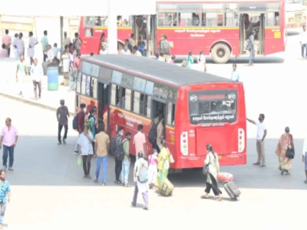 Staring at women while aboard a bus now an offence in Tamil Nadu
