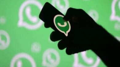 WhatsApp may let businesses manage chats from their linked devices