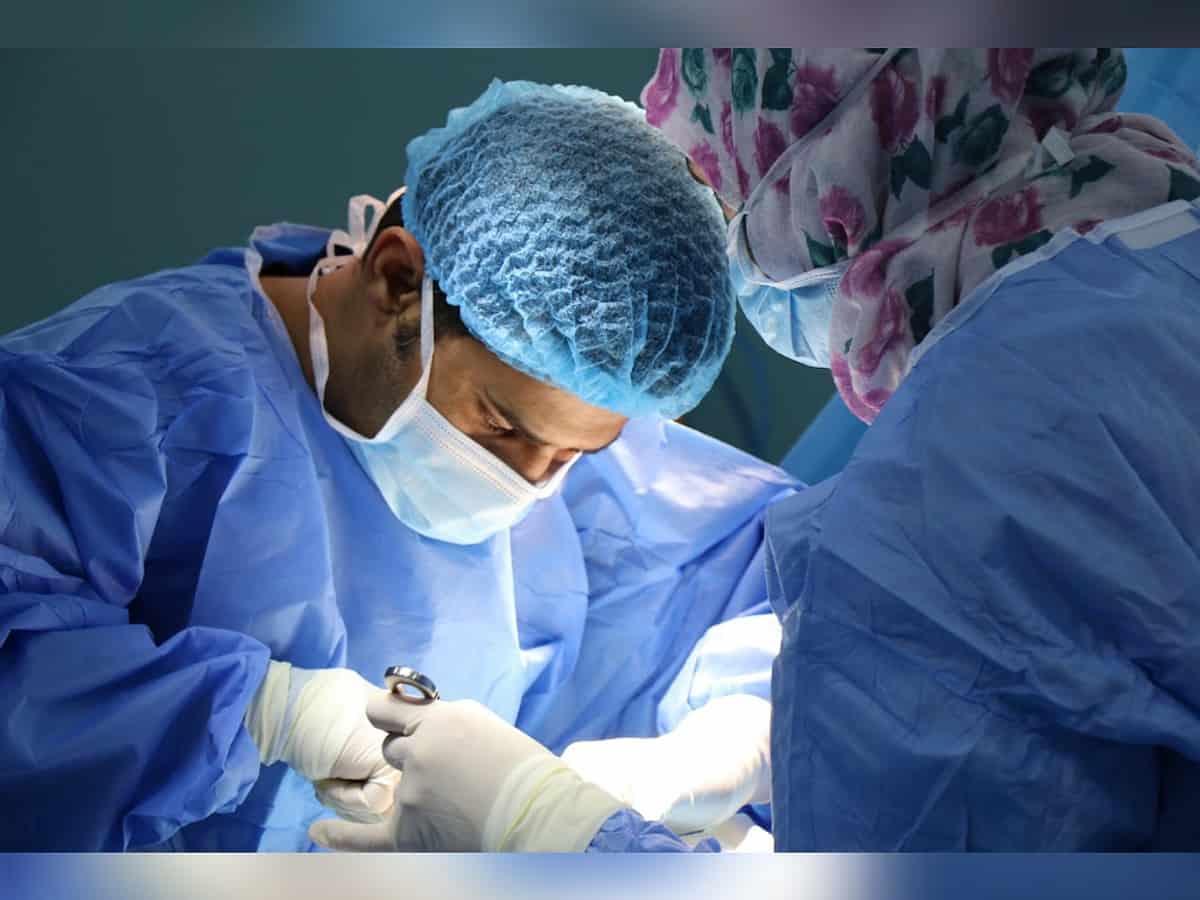 Saudi Arabia: 3kg of hair removed from patient’s stomach
