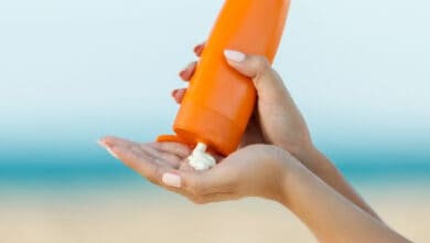 Sunscreens that include zinc oxide can lose effectiveness, become toxic after two hours: Study