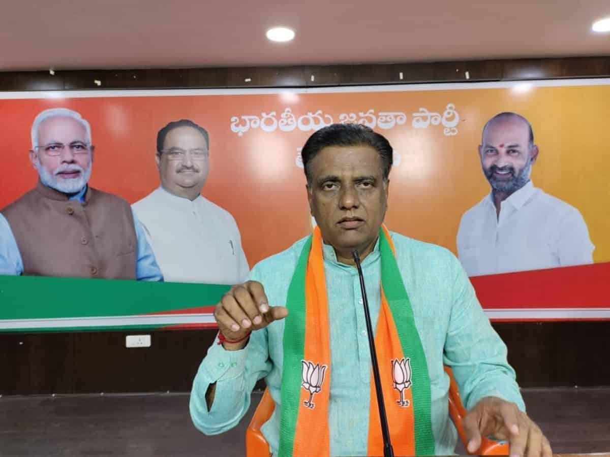 Telangana:'We don't believe in coup', says BJP