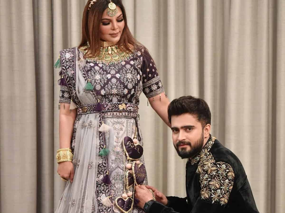 'Have accepted Islam', says Rakhi Sawant in reponse to Love Jihad question