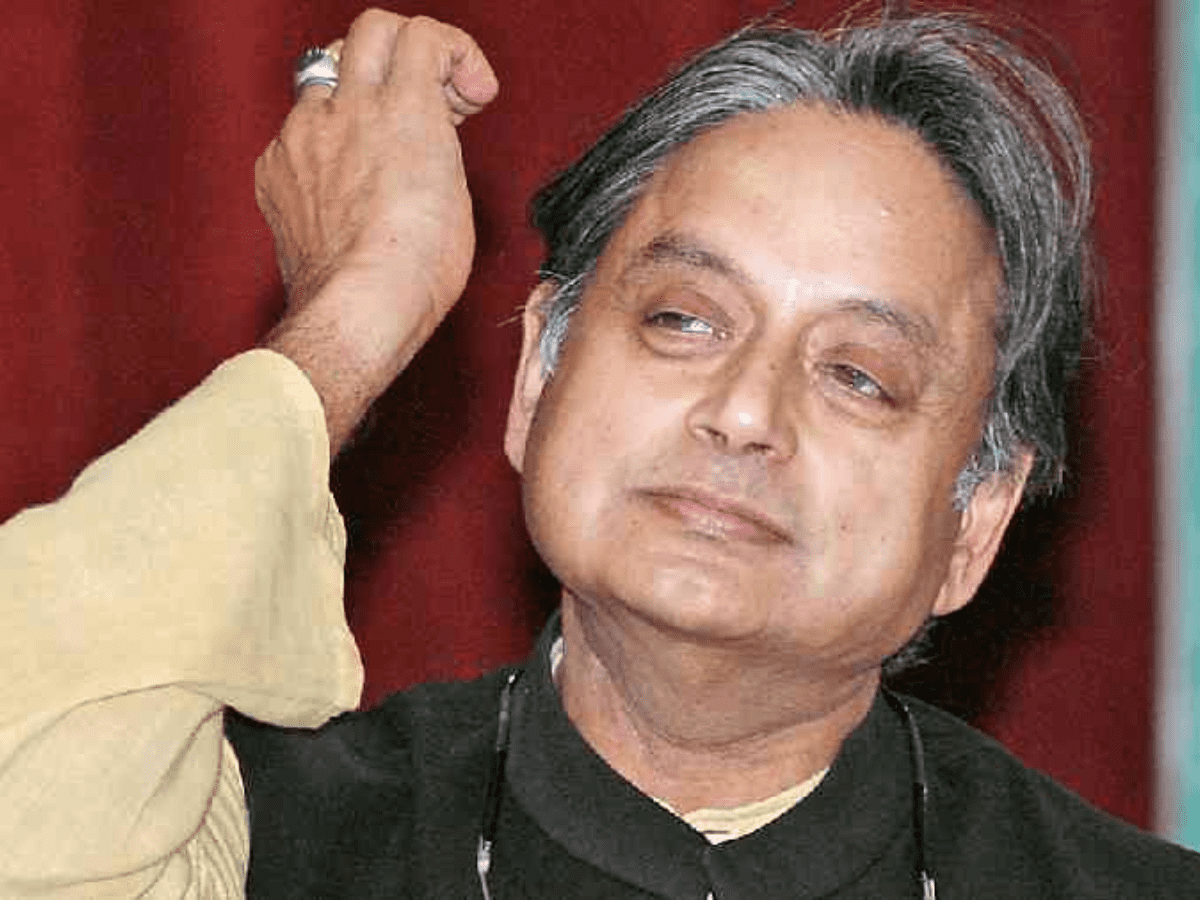 Tharoor booked for false campaign against Rajeev Chandrasekhar