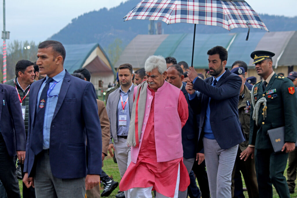 Lt. Governor Majon Sinha inaugurtes Asias Largest Tulip Garden in Srinagar 1