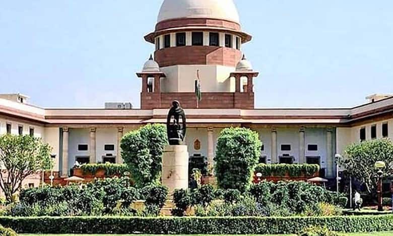 Phone tapping: Supreme Court grants bail to Telangana ASP