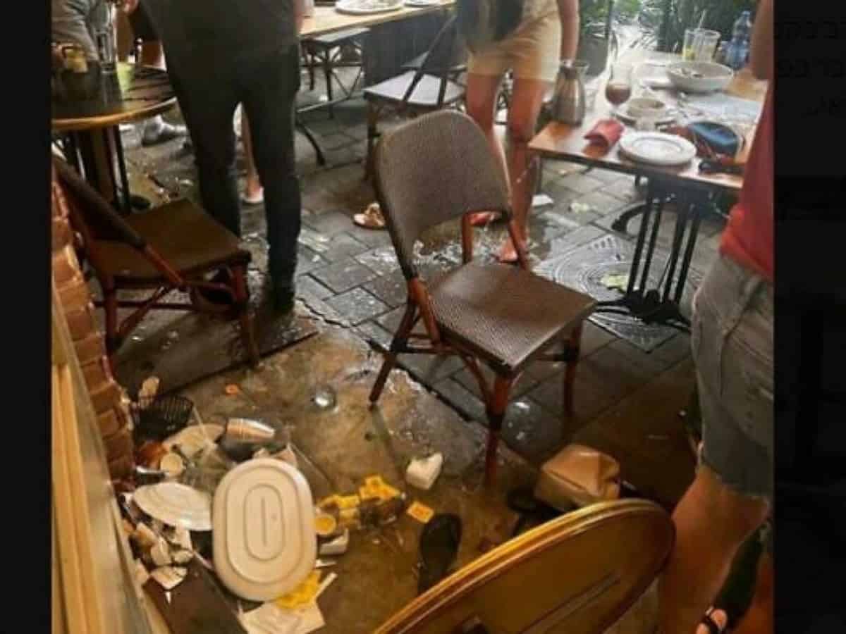 Woman’s screams at cockroach spark fears of terror attack in Tel Aviv cafe