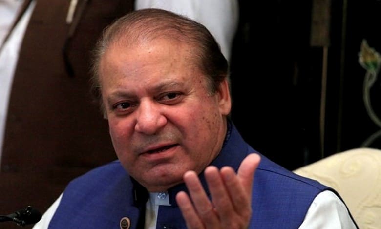 Ex-Pak PM Nawaz Sharif performs Umrah in Saudi Arabia