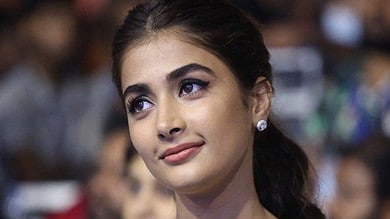 Pooja Hegde to move to Rs 45 cr, 4000 square feet sea-facing home in Bandra
