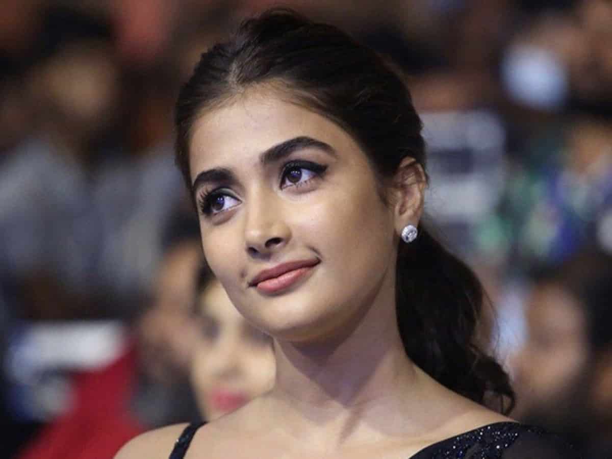 Pooja Hegde to move to Rs 45 cr, 4000 square feet sea-facing home in Bandra