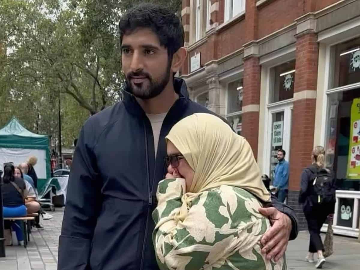 Watch: Dubai Crown Prince comforts crying woman with Down Syndrome in London