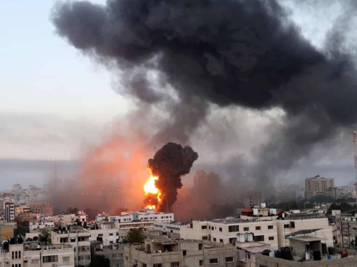 Israel strikes Hamas in Gaza Strip again amid protests at border