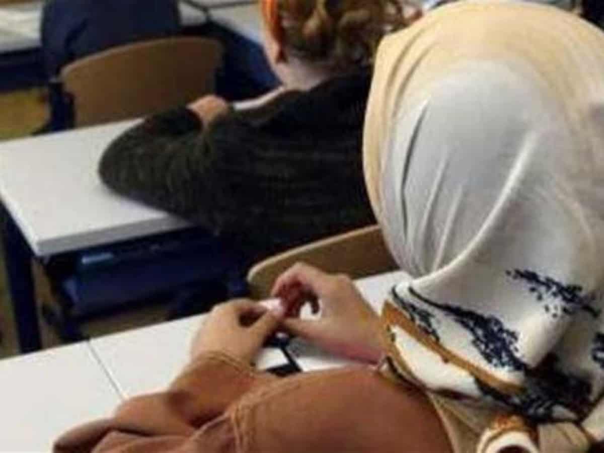 Muslim girl assaulted over 'Allah' necklace in Berlin