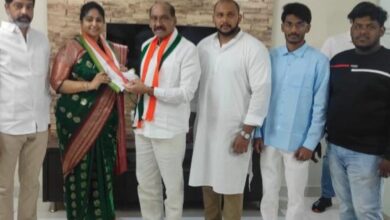 Telangana polls: Former TDP leader & actor Divyavani joins Congress