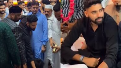 Hyderabad: Mohammed Siraj attends Qawwali night in Dargah [Video]