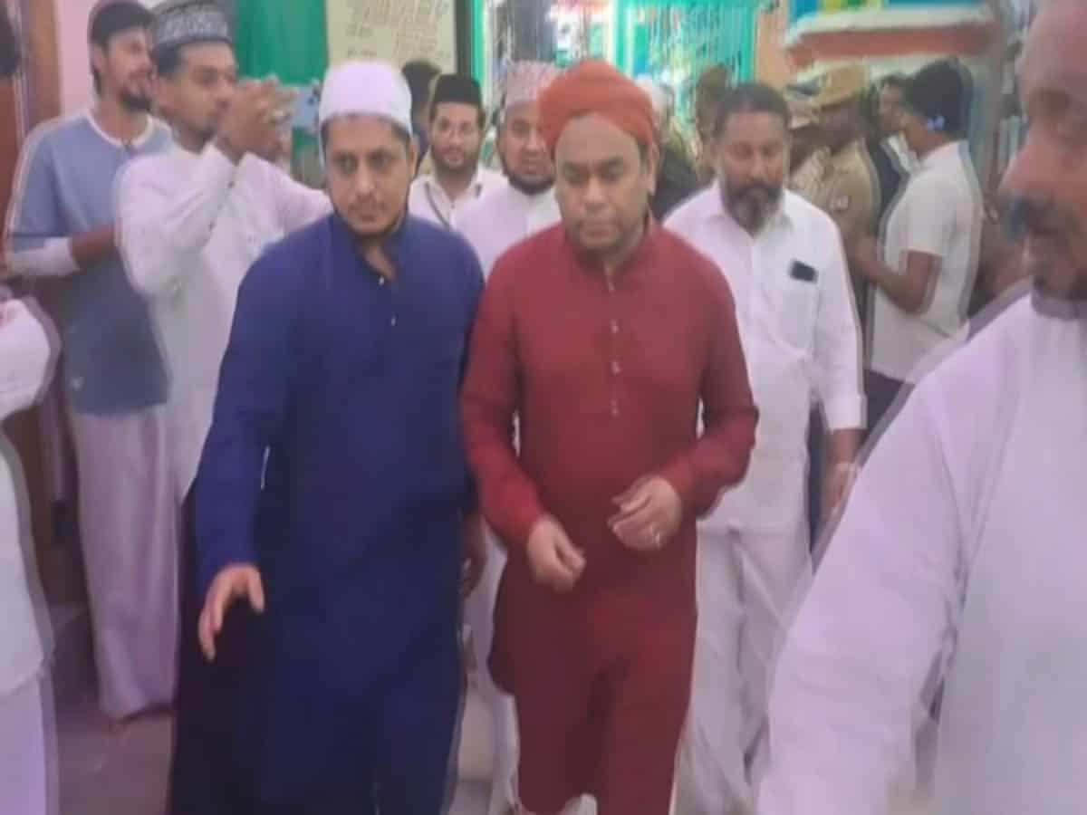 AR Rahman reaches Nagore Dargah in auto-rickshaw to attend Kanduri festival