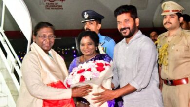 Guv, CM welcome President Murmu on her arrival in Hyderabad