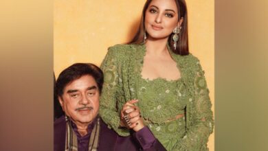 Sonakshi wishes her "king of kings" dad Shatrughan Sinha on birthday
