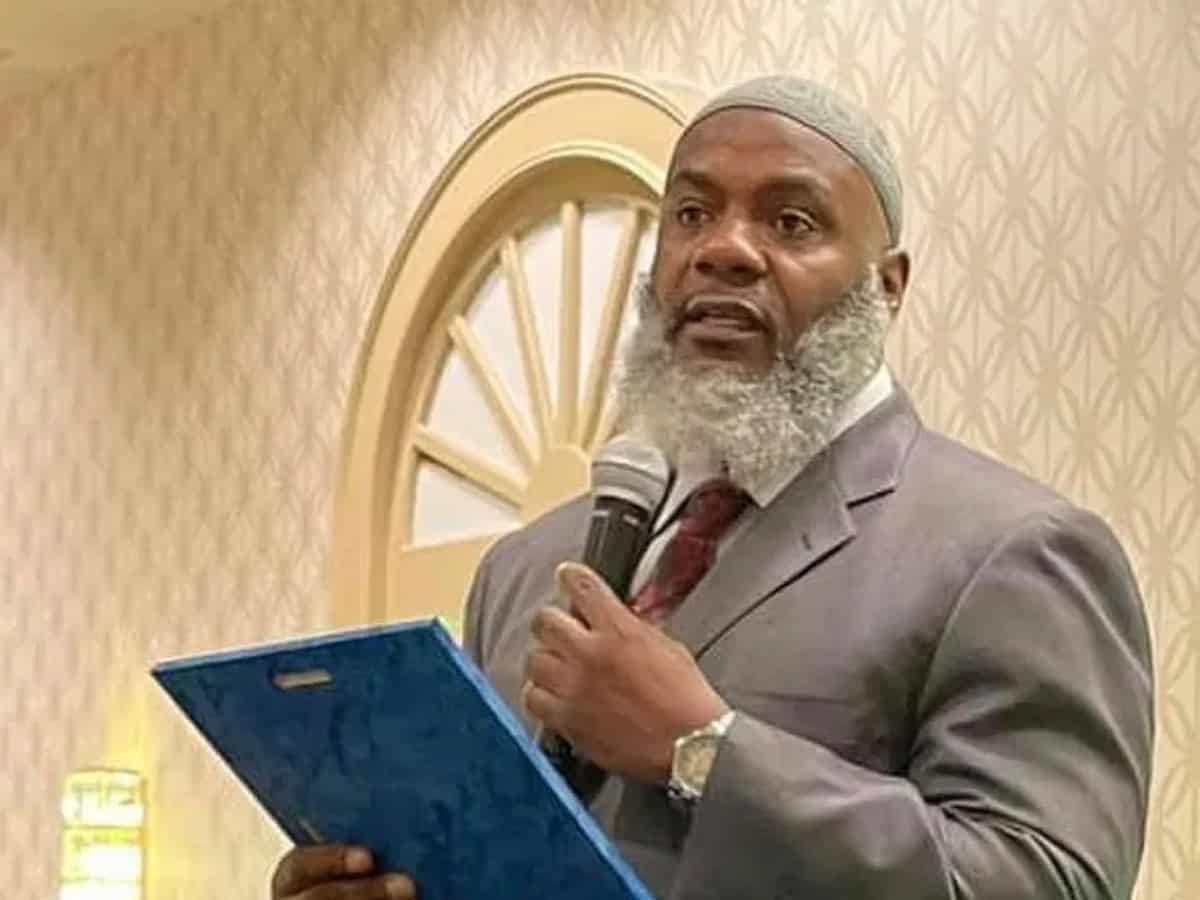 New Jersey Imam dies after being shot outside mosque