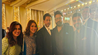 Kapil Sharma's wife Ginni shares fangirl moment with SRK