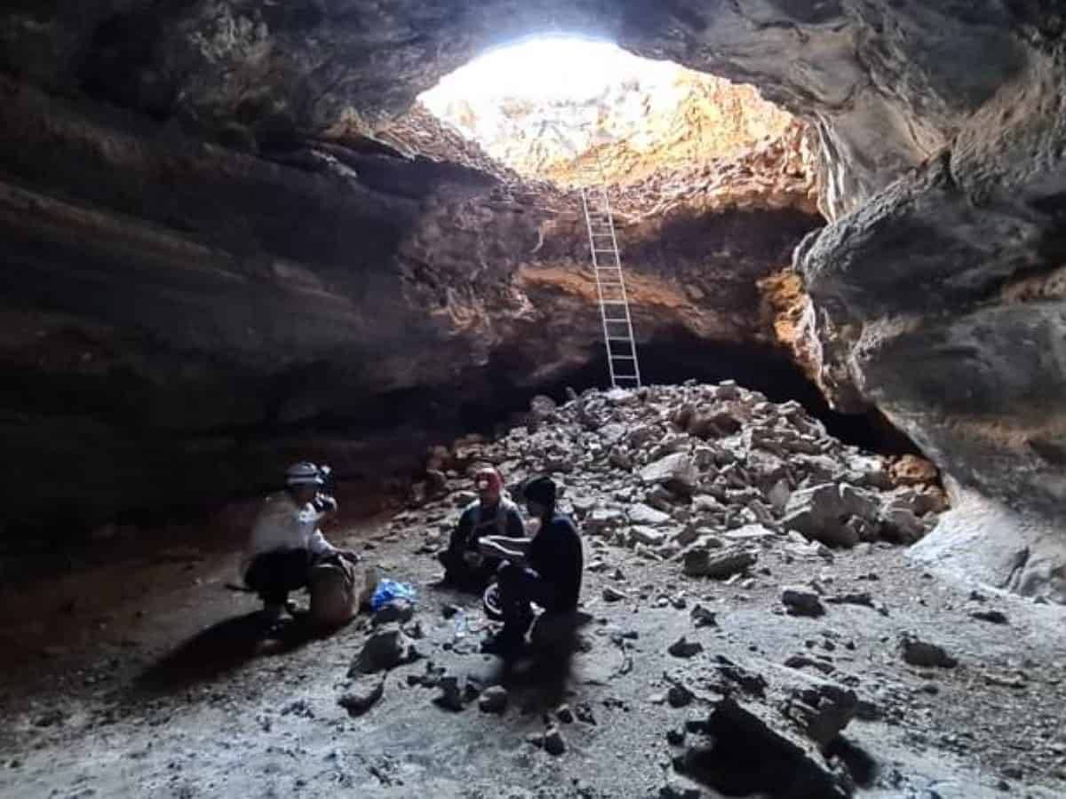 Watch: Saudi Arabia discovers longest cave in Madinah
