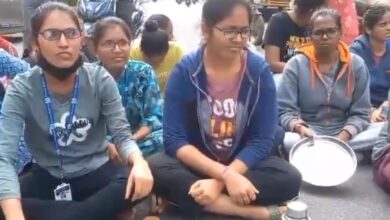 Hyderabad: 'Food has insects', OU female hostel students protest