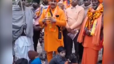 Haryana: Hindutva leader delivers hate speech, children among the audience