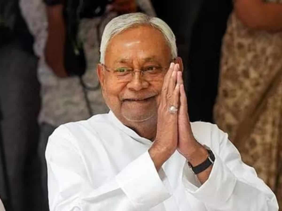 Nitish Kumar trolled for faux pas at PM Modi's rally