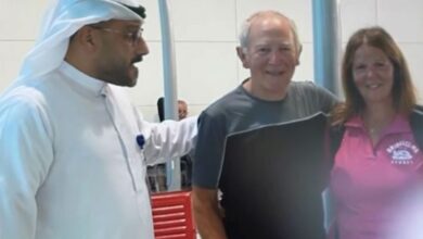 Watch: Elderly couple reunite 15 minutes before flight at Dubai airport