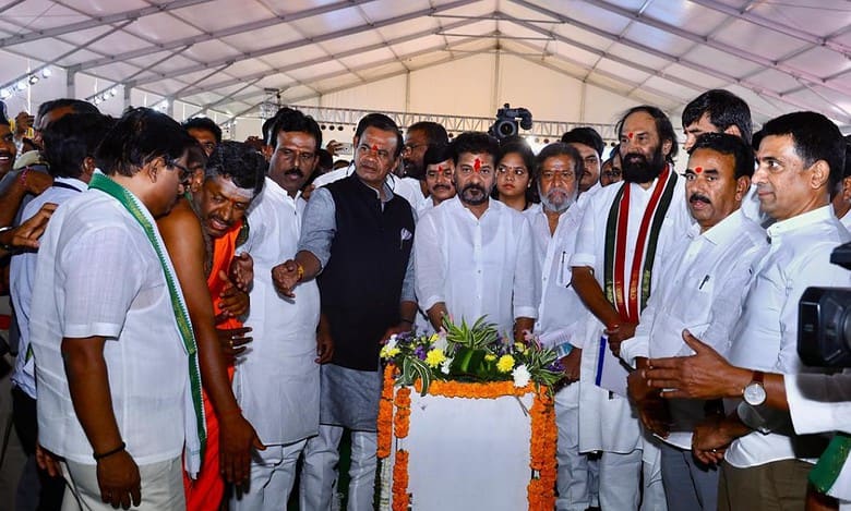 Telangana govt to discuss free power, Rythu Bandhu in crucial meet today