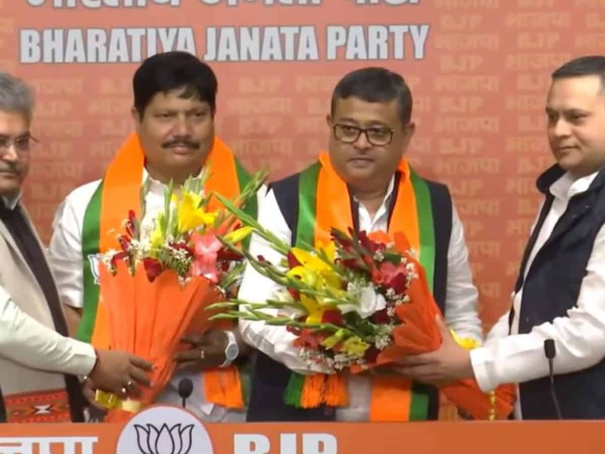 TMC MPs Shri Arjun Singh and Shri Dibyendu Adhikari Join BJP