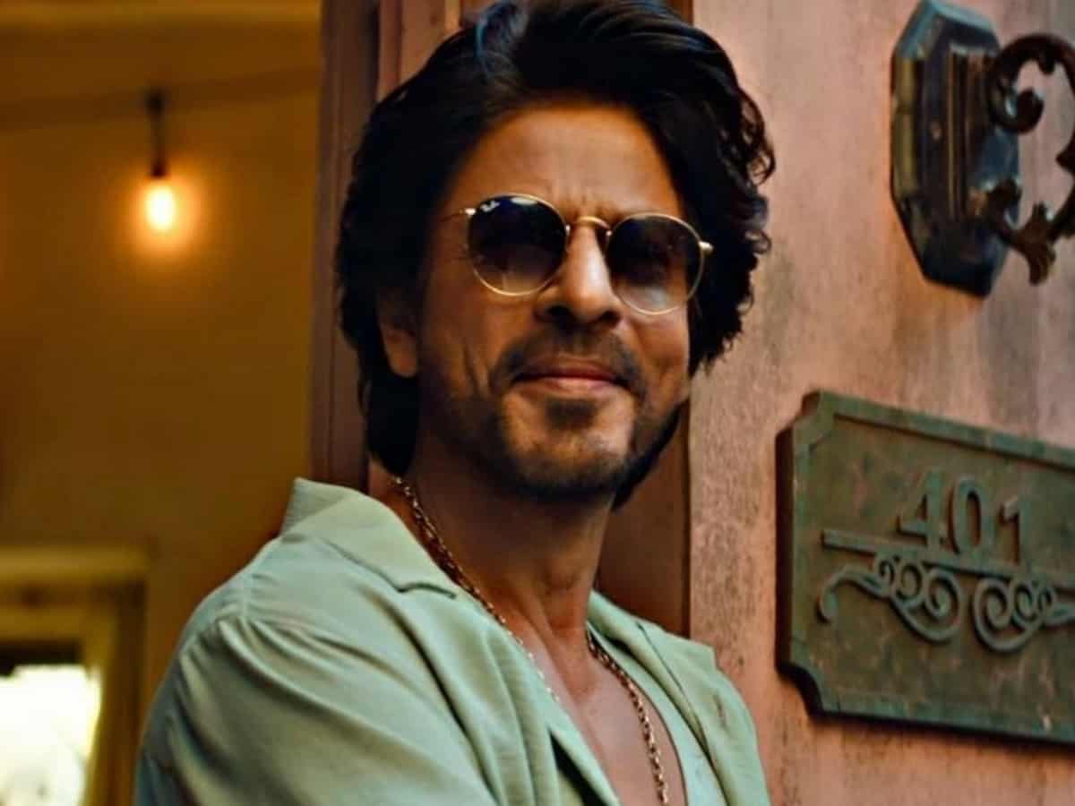 SRK announces his movie re-release in Hyderabad: Dates, theatres