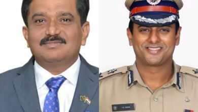 AP Intelligence Chief P. Sitaramanjaneyulu and Vijayawada CP Kanthi Rana Tata